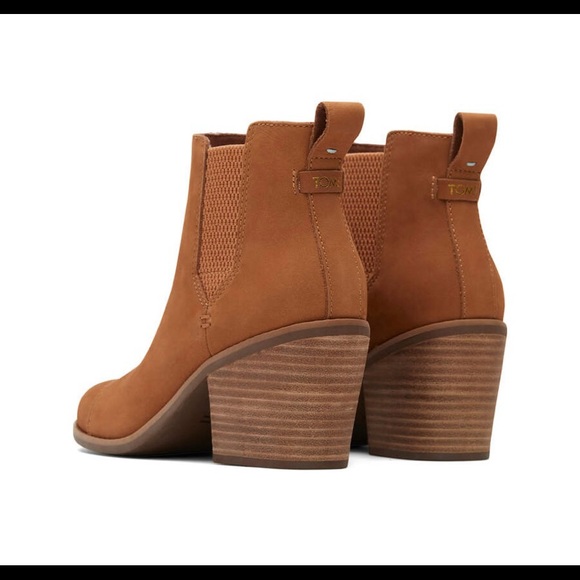 Toms Everly (Chelsea) Booties - Size 6 - Picture 3 of 6